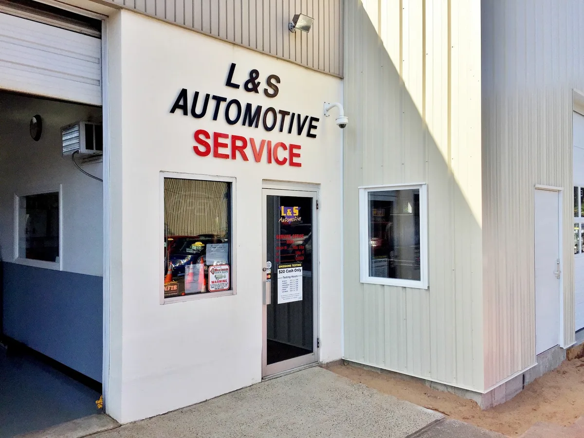 Entrance to L & S Automotive service department